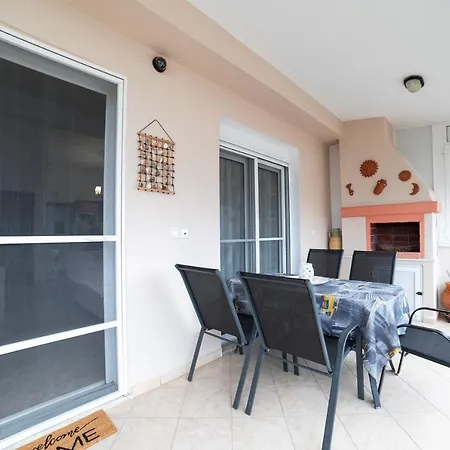 Ofrínion Porto Ofrynio Central Deluxe Golden Apartment מראה חיצוני תמונה